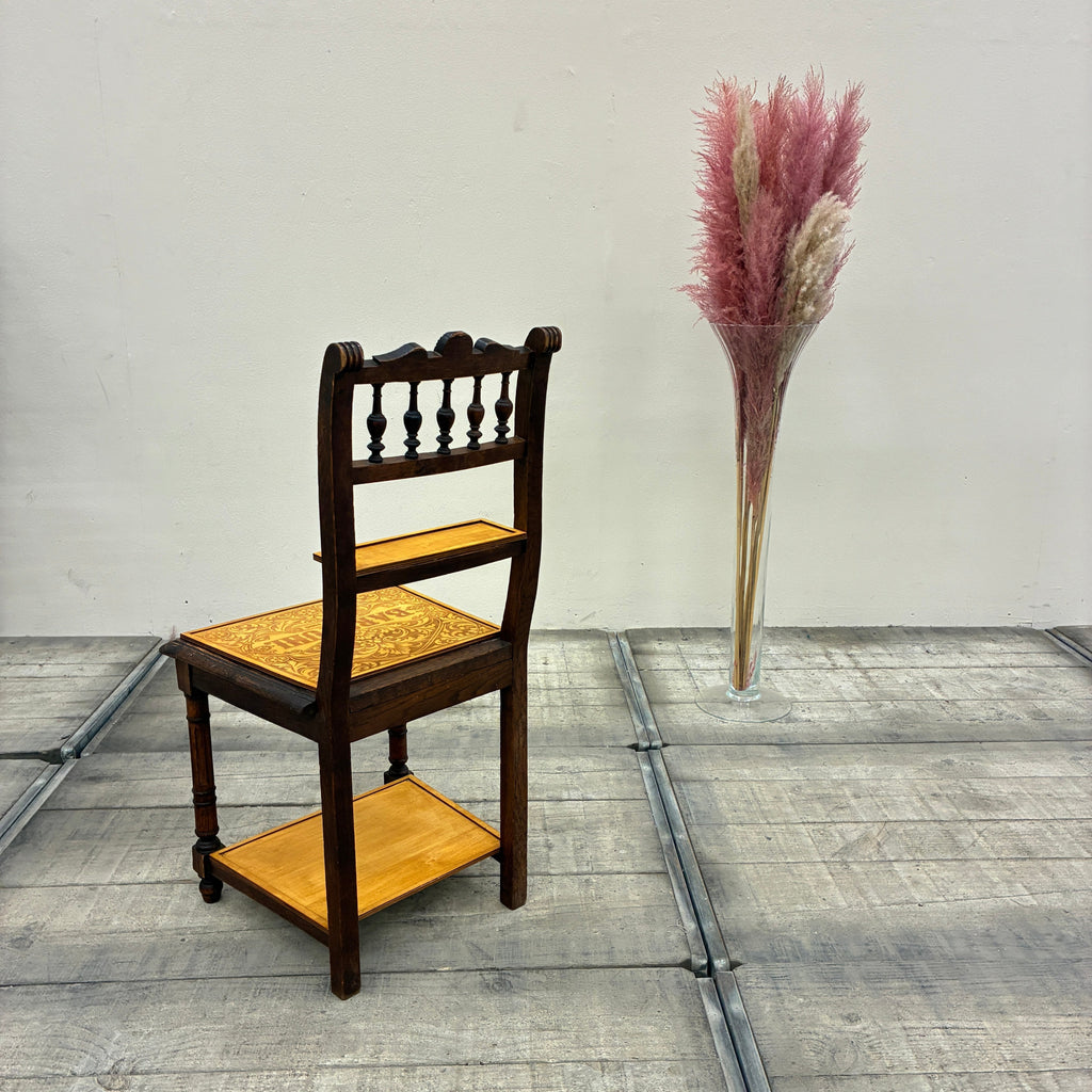 Thomas Klotz Designer Stuhl Upcycling Barstuhl Holz Prägung Unikat - Mein Shop