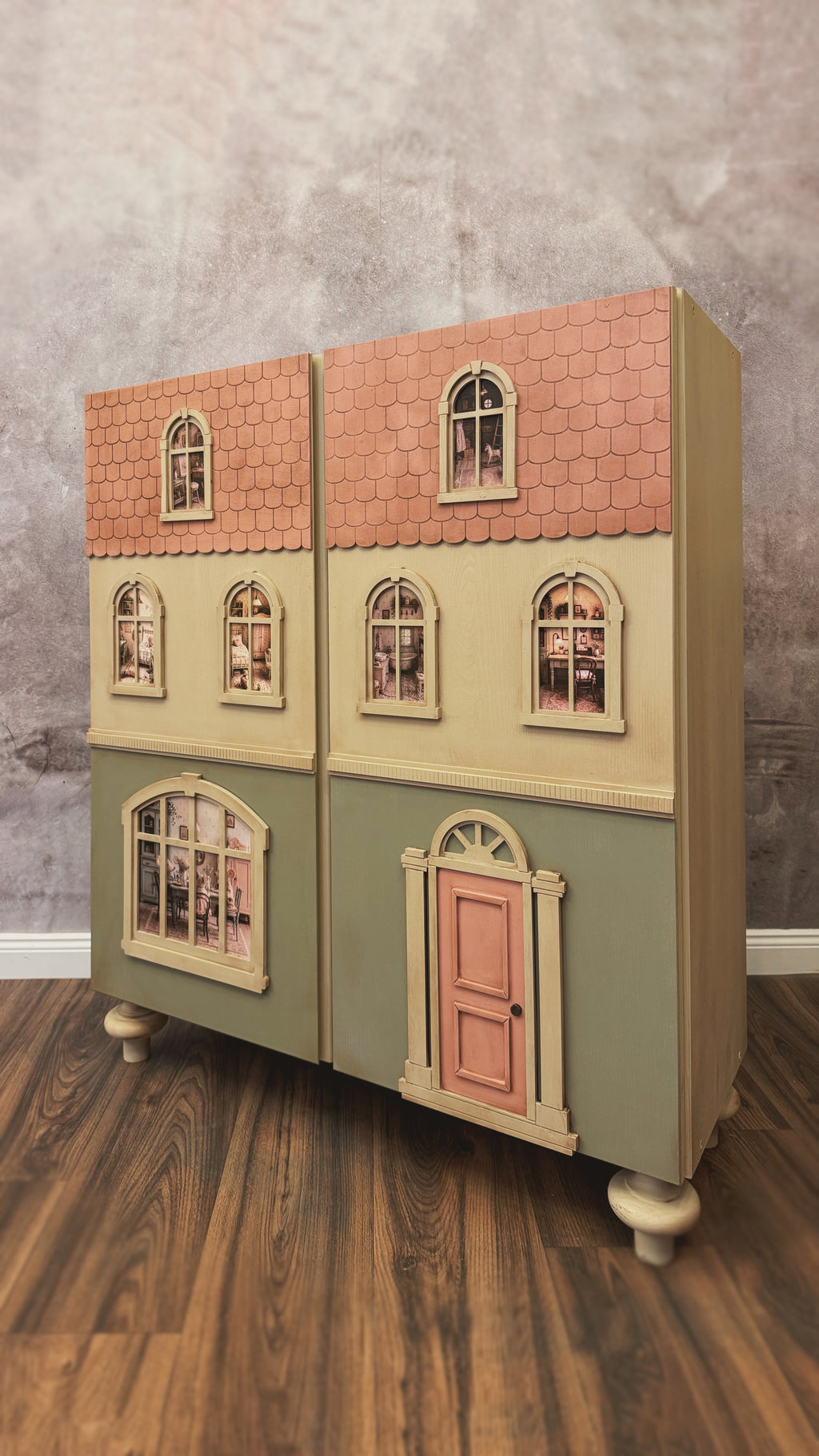 Schrank „Puppenhaus“