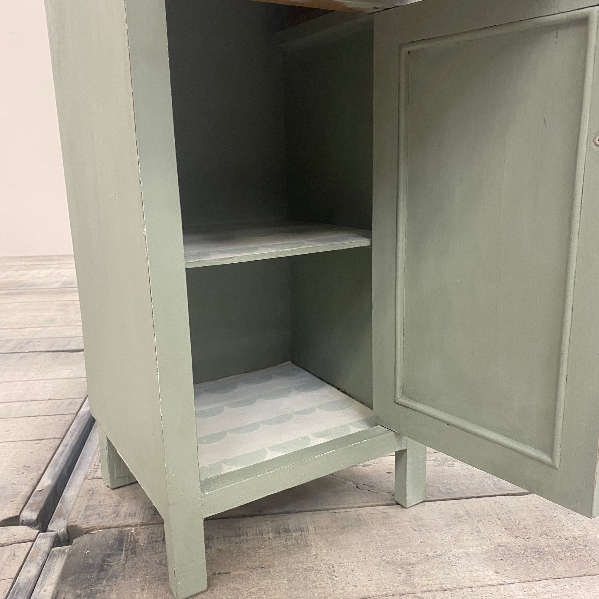 Thomas Klotz Nachtschrank Salbeigrün Holz Schrank Landhaus Stil Kommode - Mein Shop