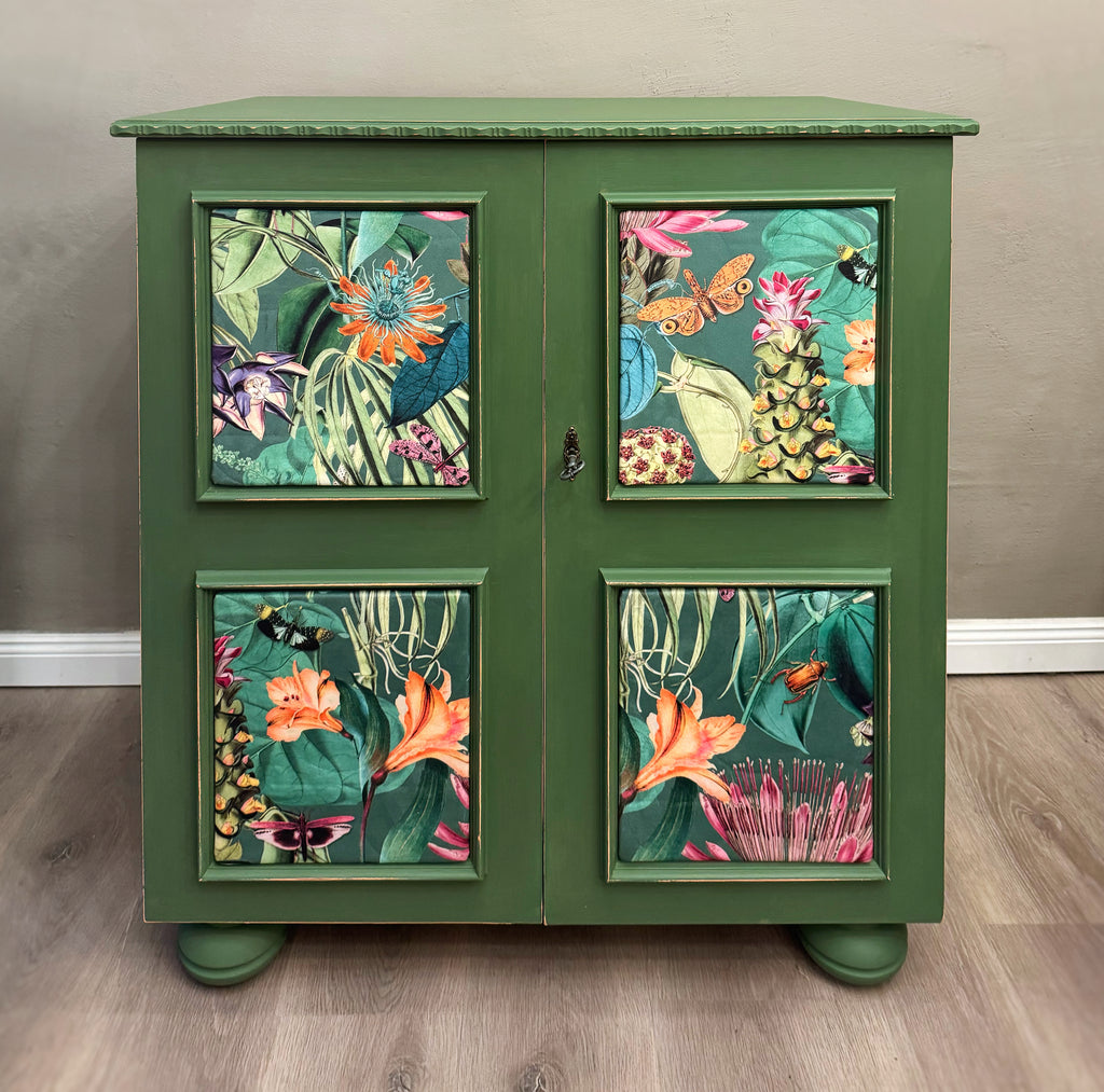 Plattenschrank " Jungle Vibes „