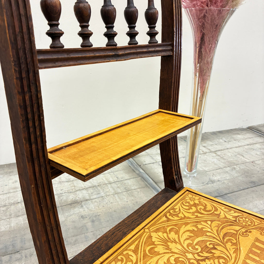 Thomas Klotz Designer Stuhl Upcycling Barstuhl Holz Prägung Unikat - Mein Shop