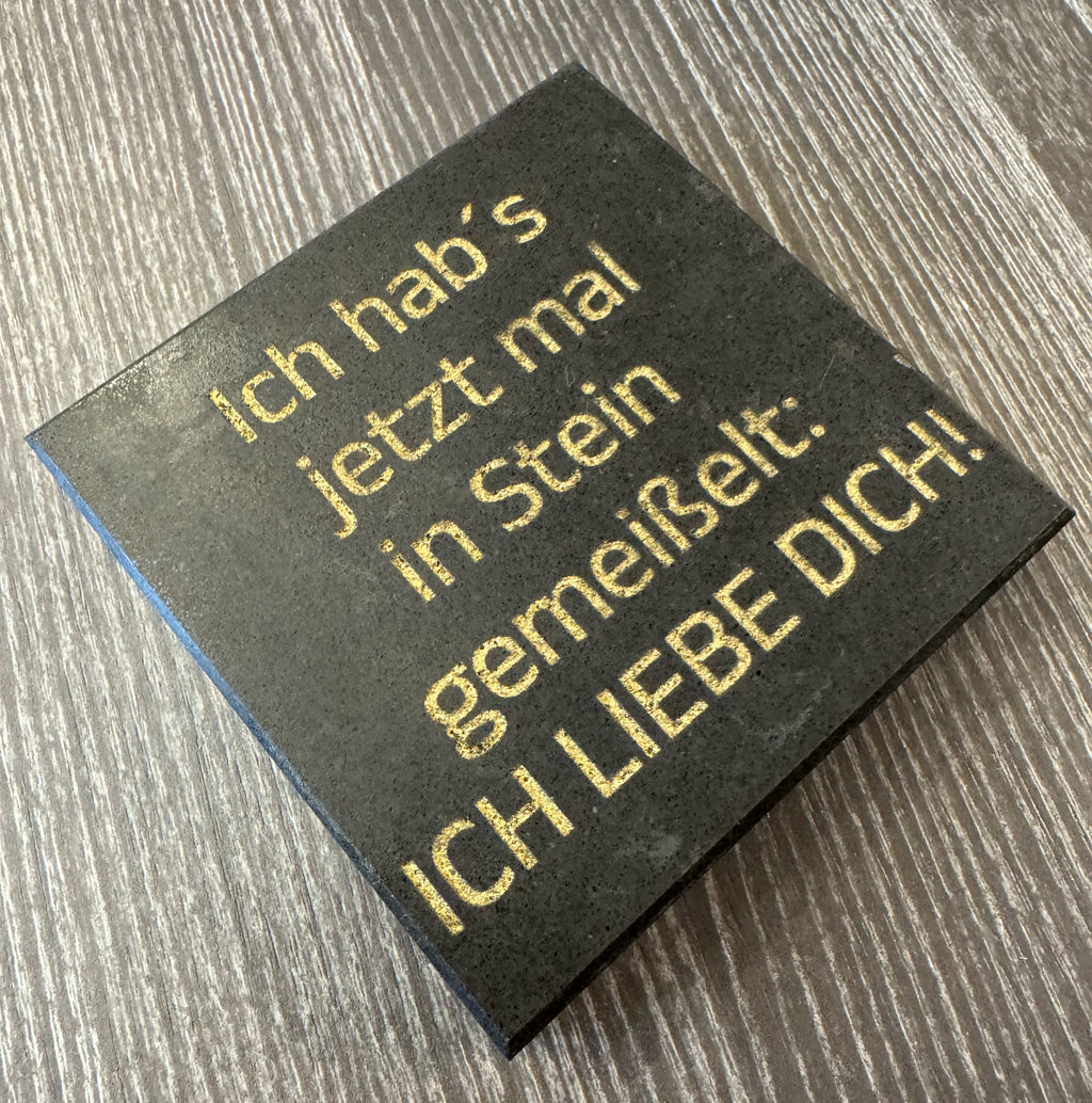 Steinplatte (4120H Quarz) „In Stein gemeißelt“