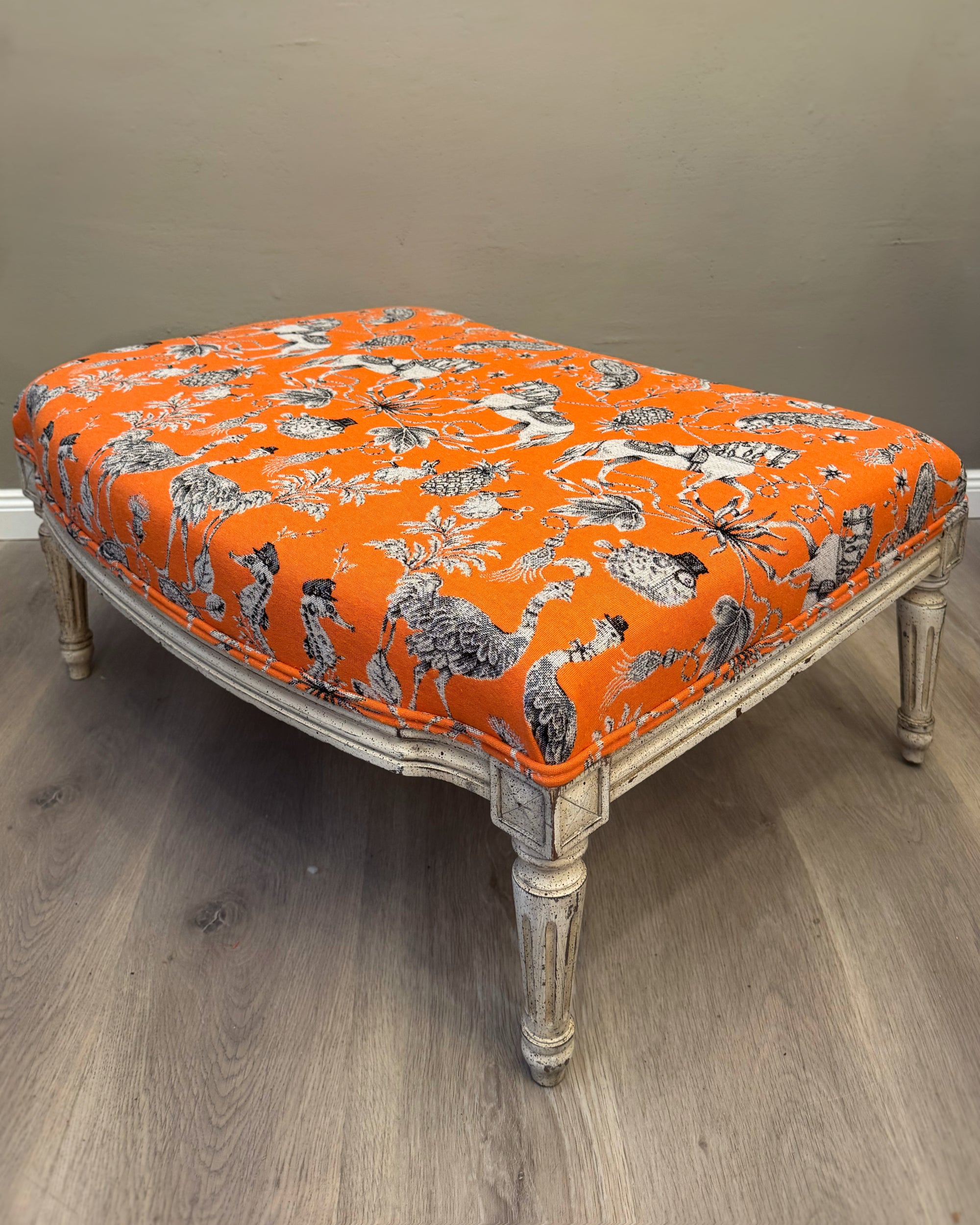 Hocker „Orange Fantasy“