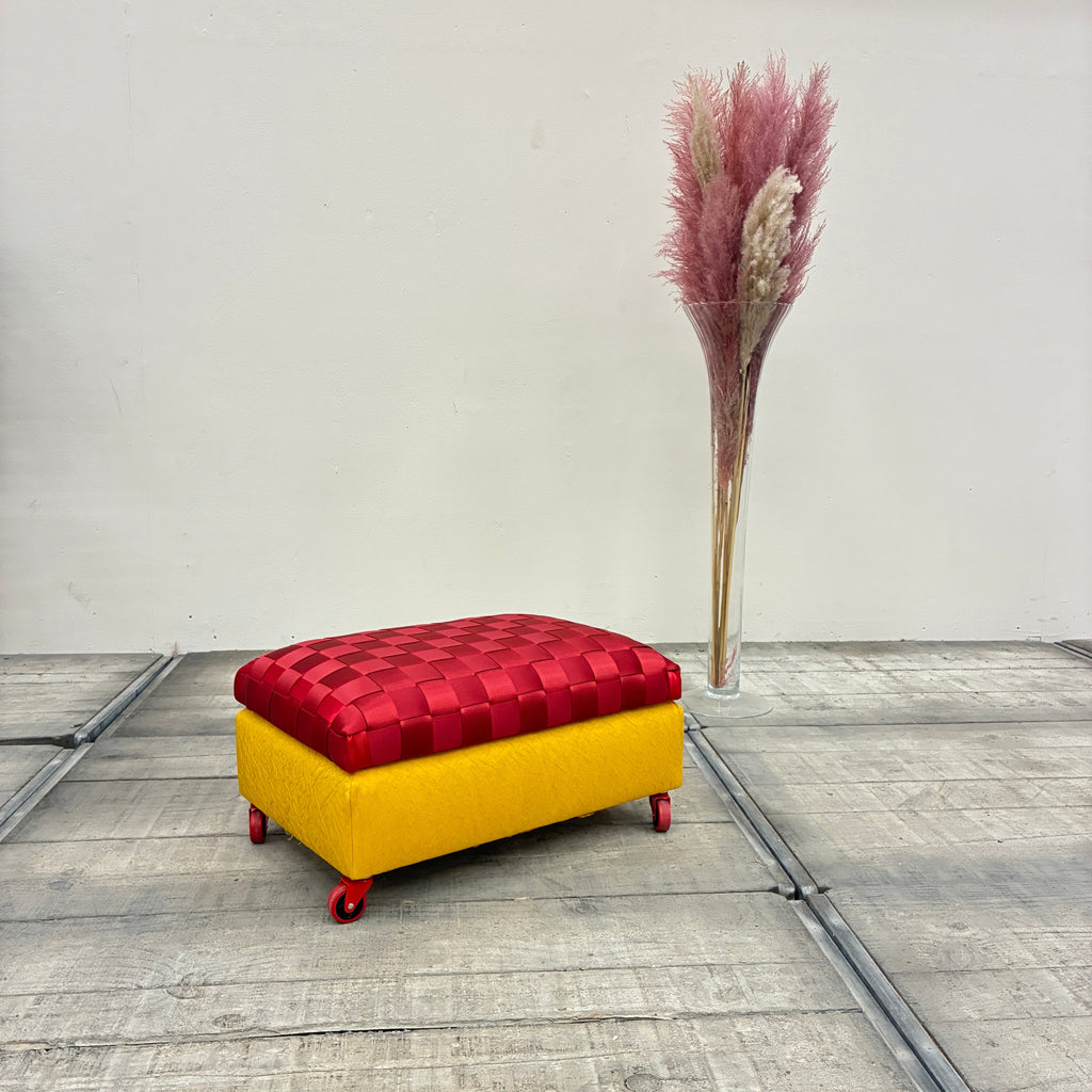 Thomas Klotz Designer Hocker Upcycling Sitzhocker Airbag Anschnallgurte Unikat - Mein Shop