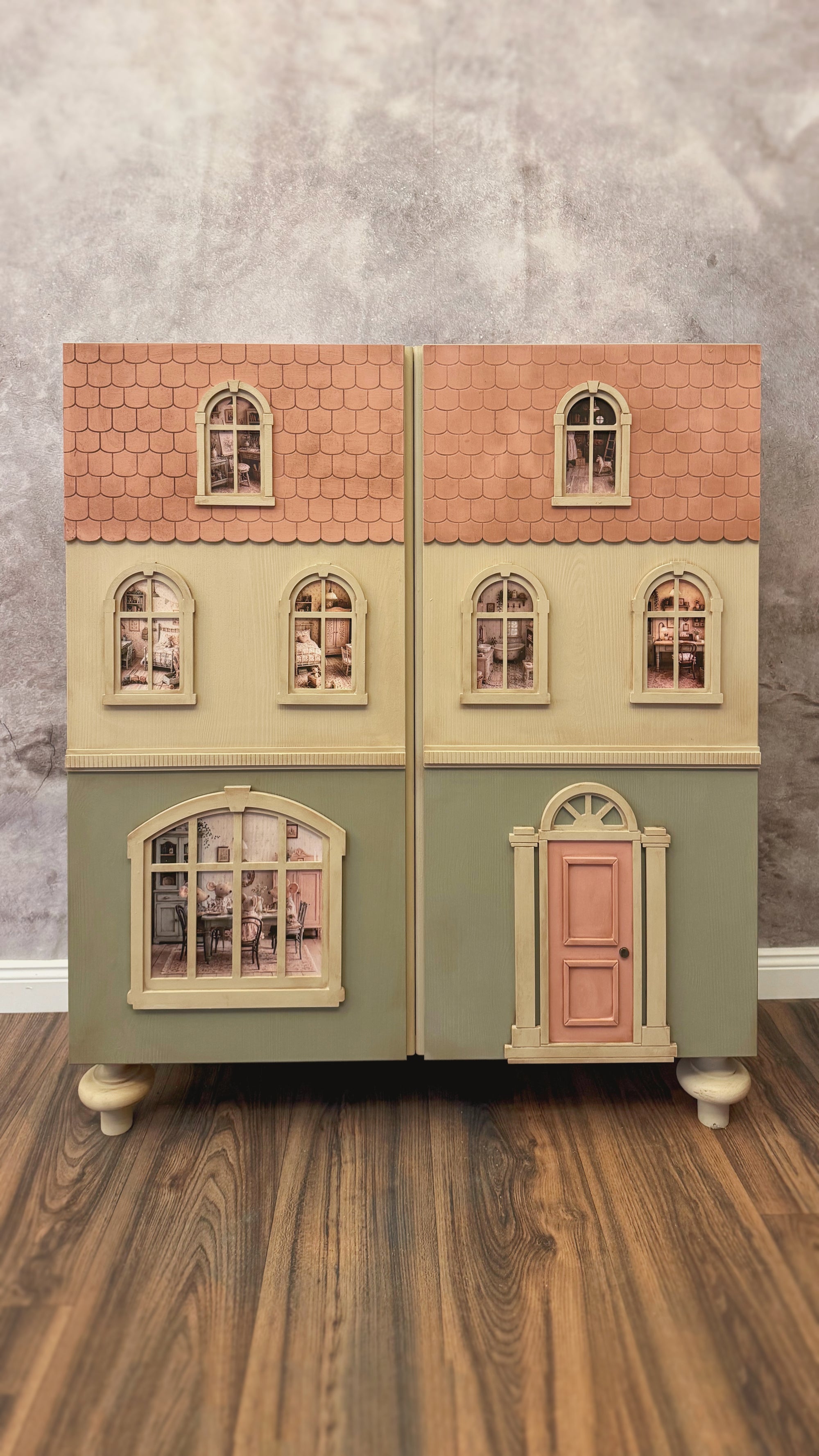 Schrank „Puppenhaus“