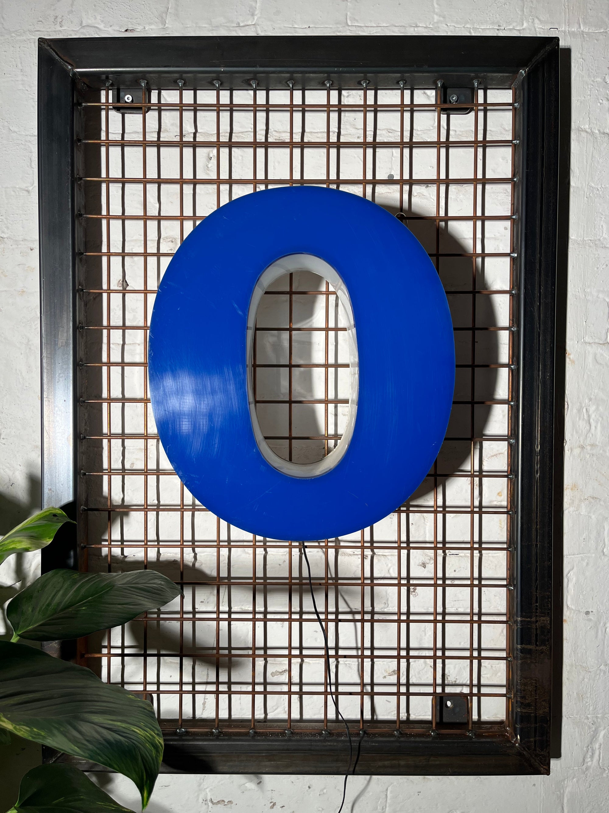 Vintage Leuchtbuchstabe O– Original aus alter Leuchtreklame - Mein Shop