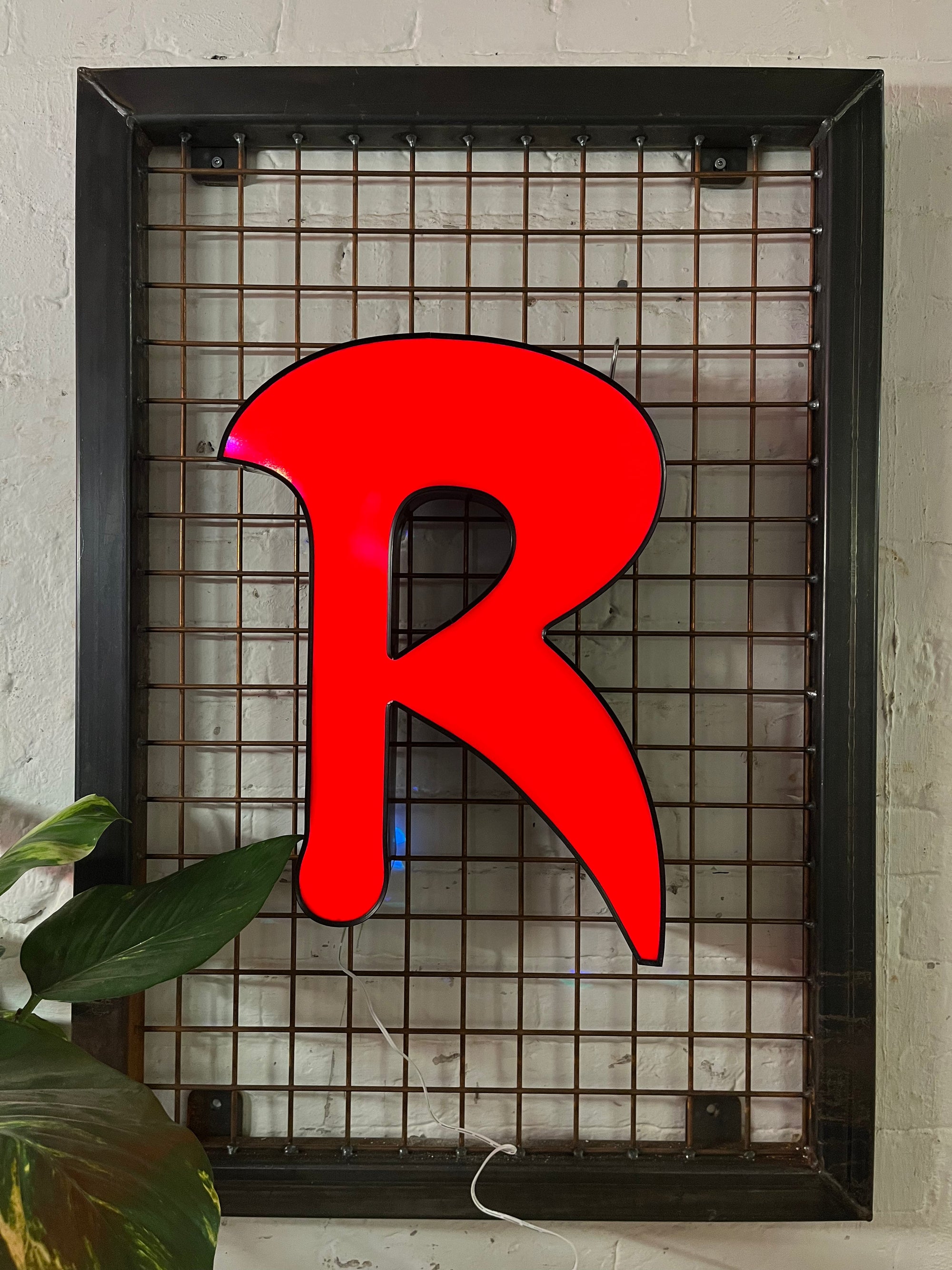Vintage Leuchtbuchstabe R – Original aus alter Leuchtreklame - Mein Shop